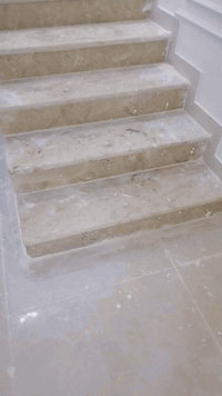 السلام عليكم متفرق حاليا خلفه سيراميك لجميع انواع لارضيات بورسلين الواح سيراميك كاشي  وجدران بل مادة  وبايات درج وازاره  وترميم البيوت تريد ع متر او مقطعوعه او يوميه ويوميتي ٤٠شغل درجة اولئ العمل داخل بغداد فقط لاستفسار لاتصال ع الرقم ***********والله يرزق الجميع
