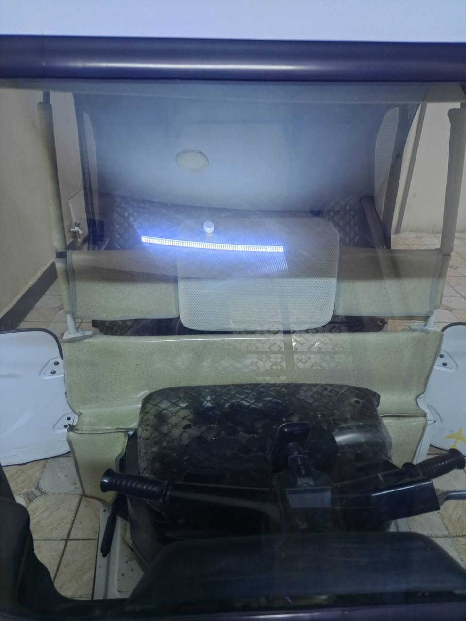 تكتك22 رقم وسنوية ديالى مكفولة من الصبغ محرك جيد جداً تخم تاير سيباية تخم كبات دوشمة مسجل شاشه اتصل خاص الشراي***********
