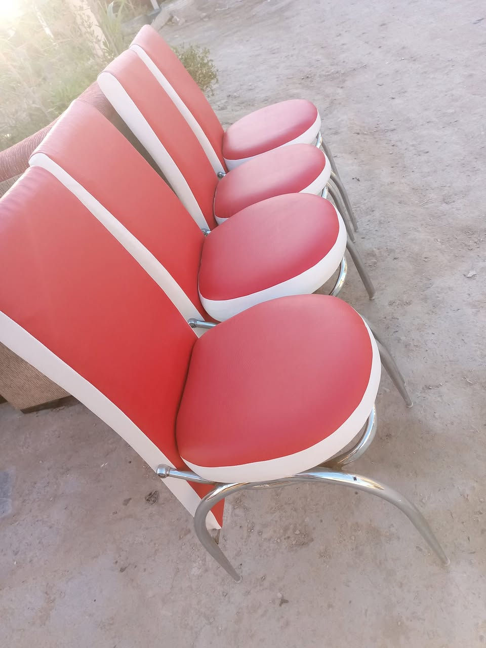 دوشمه وتصليح كراسي ميز طعام ان شاء الله يعجبكم


**إذا كنت صاحب هذا الإعلان وتريد حذفه لأي سبب، رجاءا أرسل رسالة إلى الدعم الفني**