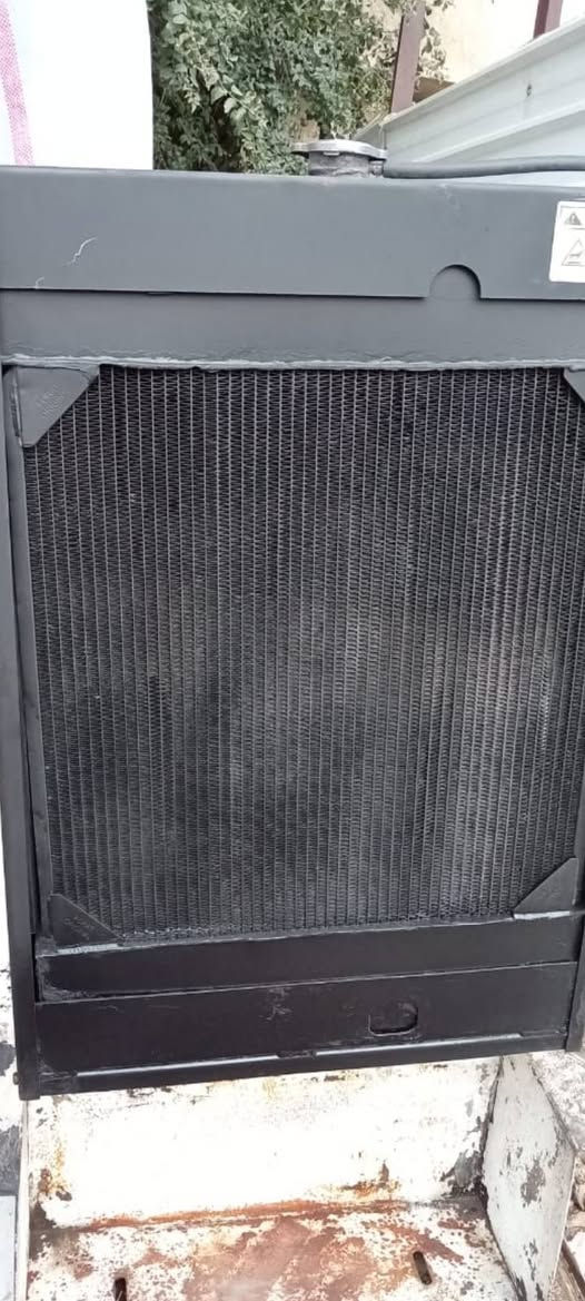 مولدة بيركنز ١٥٠ كيفي نظيفه جدا سيت بلادي للبيع بغداد ***********
