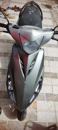دراجه ماكس مضلع للبيع نضيفه ما مفتوحه.. مكينه مكفوله.. 07727224868 لتو...