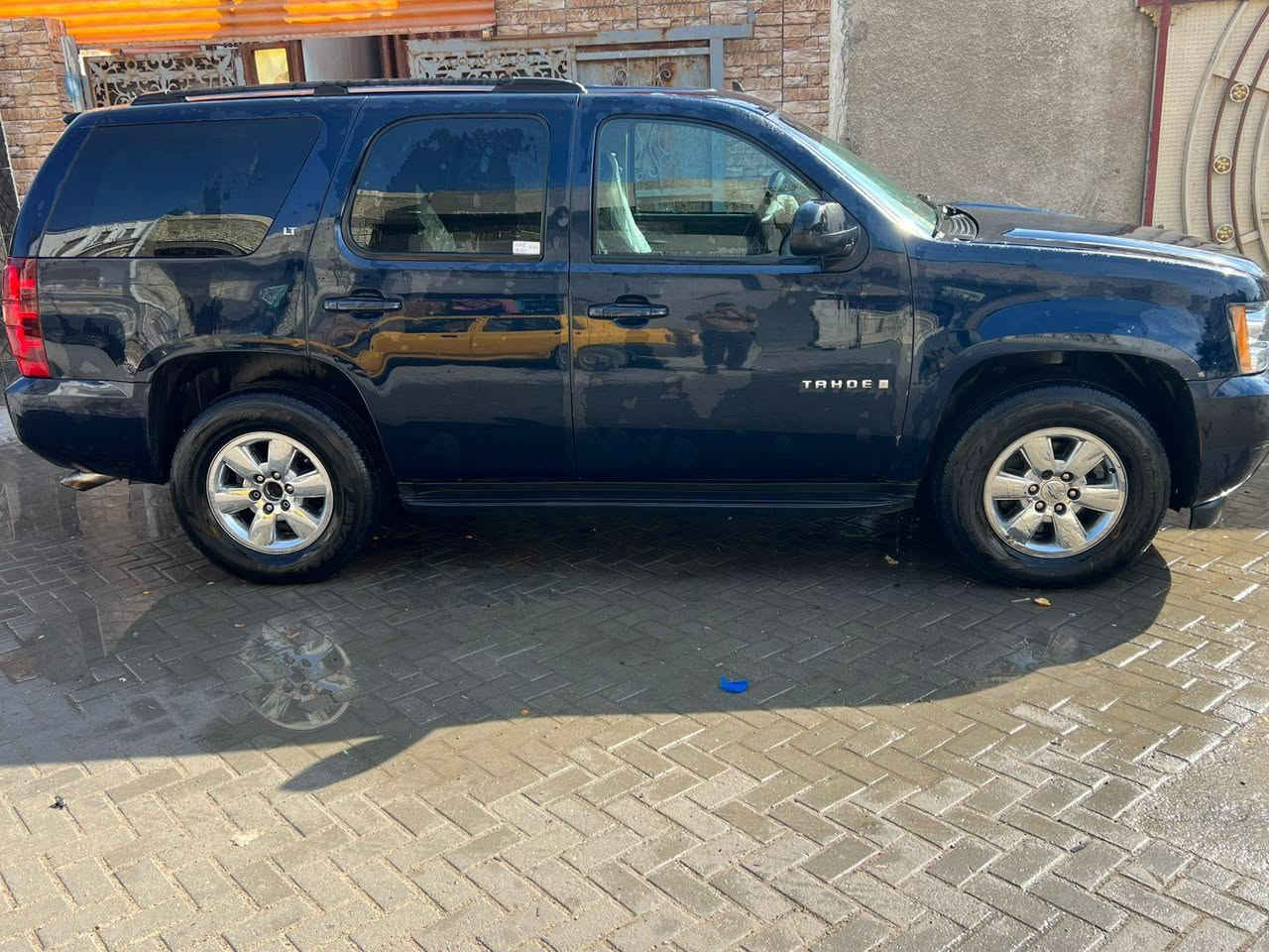 سلام عليكم ورحمه الله وبركاته سيارة تاهو بتره ادوات مكفول كفالة عامه من مكينة كير كصه موصفات LT تبريد تدفعئة كشنات جدد  اي نقص مابيه السيارة الله شاهد احلاة من الصوره السعر  75قفله الاستفسار على الرقم *********** مكاني بغداد
