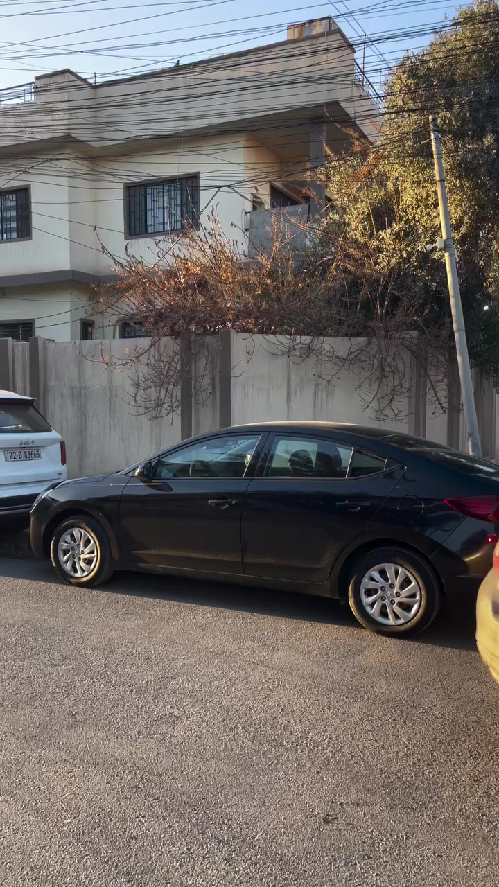 السلام عليكم

🏡 دار للبيع في حي الزهور – موقع مميز ركن

📍 الموقع: حي الزهور – شارع واحد
📐 المساحة: 300 متر
✨ الميزة: موقع ركن مميز
المكاتبة مع الشرعي 
محدث 2023  
🔹 التقسيم:
• الطابق الأول: غرفتين نوم + مطبخ + صحيات + استقبال
• الطابق الثاني: أربع غرف نوم + صحيات

📞 للاستفسار والتواصل:
***********
***********

📍 مكتب نقوش

📌 مكتب نقوش للاستثمار العقاري
نستقبل عروضاتكم في أغلب مناطق الجانب الأيسر

🔗 لمعرفة الأسعار انضموا لقناتنا على التلكرام:
https://t.me/nukosh97
