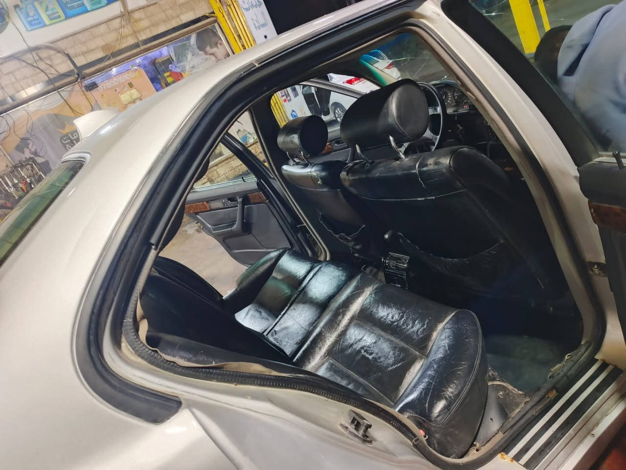 السلام عليكم للبيع 225 مسكر عدل مديل 90 كير مكينه صدر كوله جديد السياره خير من الله وجاهزه السياره احلا من الصور تعال وشوف بعينك الصور بدون  فلتر السعر 58 وبيه مجال وماكو هيج سعر بسوك***********
