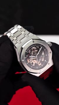 ساعة • سوك • يمي