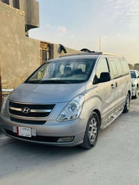 ستاركس البيع  2012 اصل بيع مستعجل السعر 160تصال 07830429956  078382705...