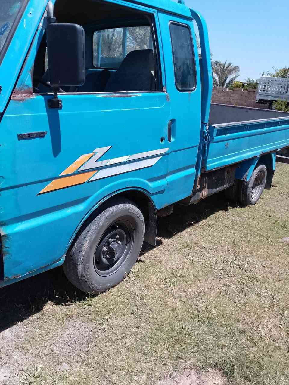 السلام عليكم للبيع كيه بنكو 94 سته جنكال مكفولة كير محرك اكسن وقماره بلادي رقم انكليزي سنويه ل29 السعر 45وبيها مجال بسيط حك الجيه رقم صاحب السيارة ***********
