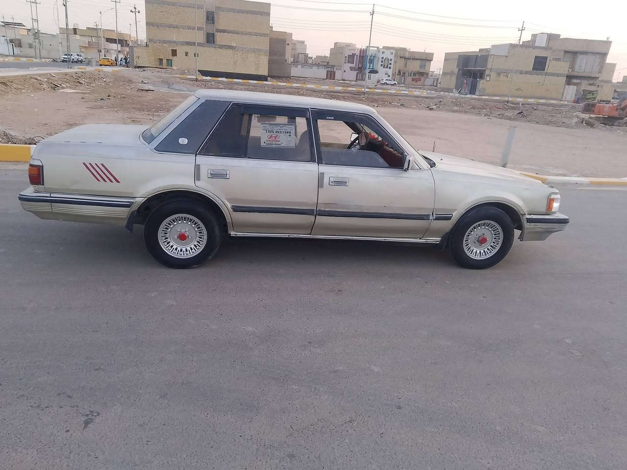 سلام عليكم للبيع او مراوس سوبر مديل 1985 رقم ميسان تحويل ثاني يوم مكينه وكير جدد حداديه جديد تخم تاير باتري جديد كهربائيات شغاله سياره جاهزة خير من الله ترايك وين ماتريد سعر مناسب 32 ورقه وبيه مجال مكاني ناصريه مركز شراي يتصل مكلف بنشر وهاذ رقم ***********
