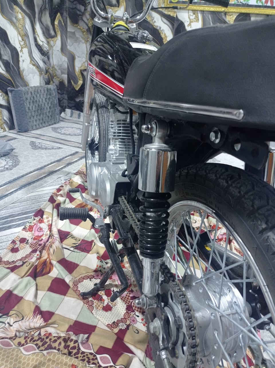 دراجه ايراني كلك كلك تعمير 2026 صدر ودبلات باكستاني مكاني ناصريه سوك الشيوخ السعر 825وبيه مجال حك الجي اذ مو شراي لا تراسل💕


**إذا كنت صاحب هذا الإعلان وتريد حذفه لأي سبب، رجاءا أرسل رسالة إلى الدعم الفني**