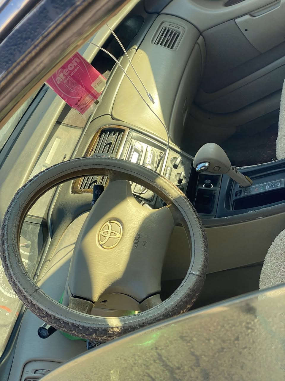 افلون 2006 مصبوغه احزام للجماليه مكينه سته سلندرسياره جاهزه السعر 65وبيه مجال بسيط للتصال***********
