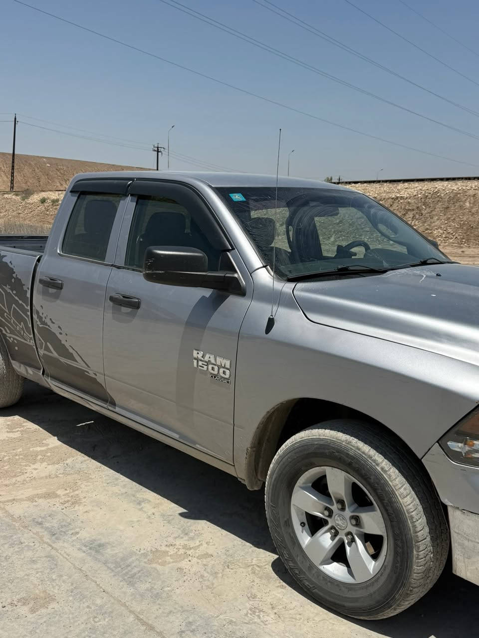 رام موديل 22 محرك 6 سياره موضحه كدامكم مابيه ولا قطعه تبديل سعر 190 قفل الي تفيده يتصل على الهاتف 
*********** مكان سياره بغداد بسمي
