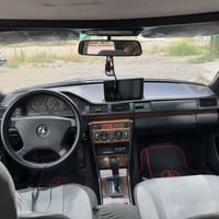 مرسيدس • ١٩٩٢ • نوافذ كهرباء