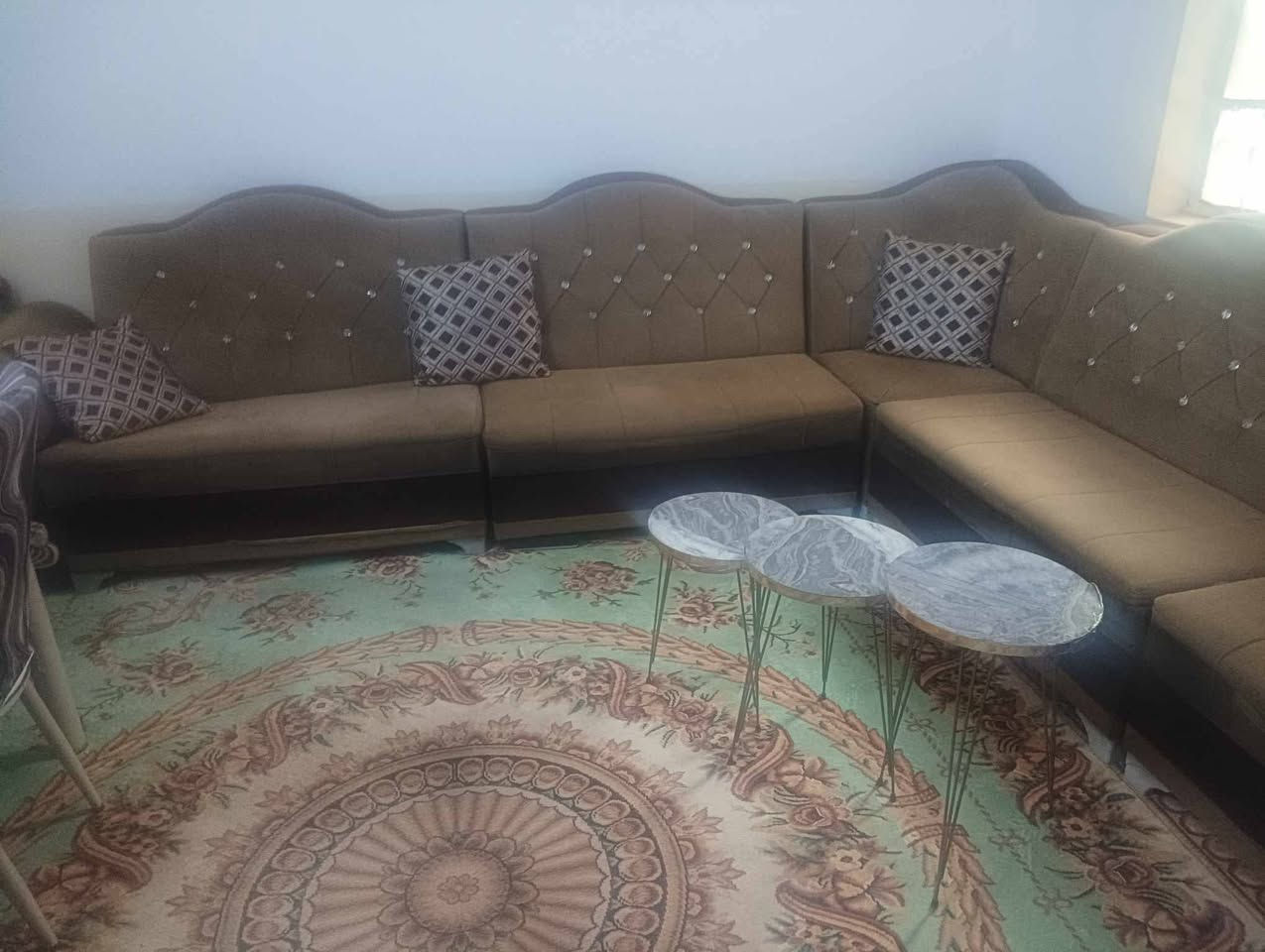 كنتور خشب ٤ ابواب نضيف كلش مابي اي اضرار سعره ٢٢٠ العنوان بغداد الحرية
سبلت ١ طن سعره ٢٥٠ 
كونفيرا سعرها ١٢٥ العنوان بغداد الاعضمية 
سرير طابقين سعره ١١٠ العنوان العامرية
تخم ٩ مقاعد تفصال ويا طبلات سعره ٢٥٠ العنوان بغداد الوزيرية 
كنتور ٥ ابواب سعره ٣٥٠ العنوان الحرية


**إذا كنت صاحب هذا الإعلان وتريد حذفه لأي سبب، رجاءا أرسل رسالة إلى الدعم الفني**