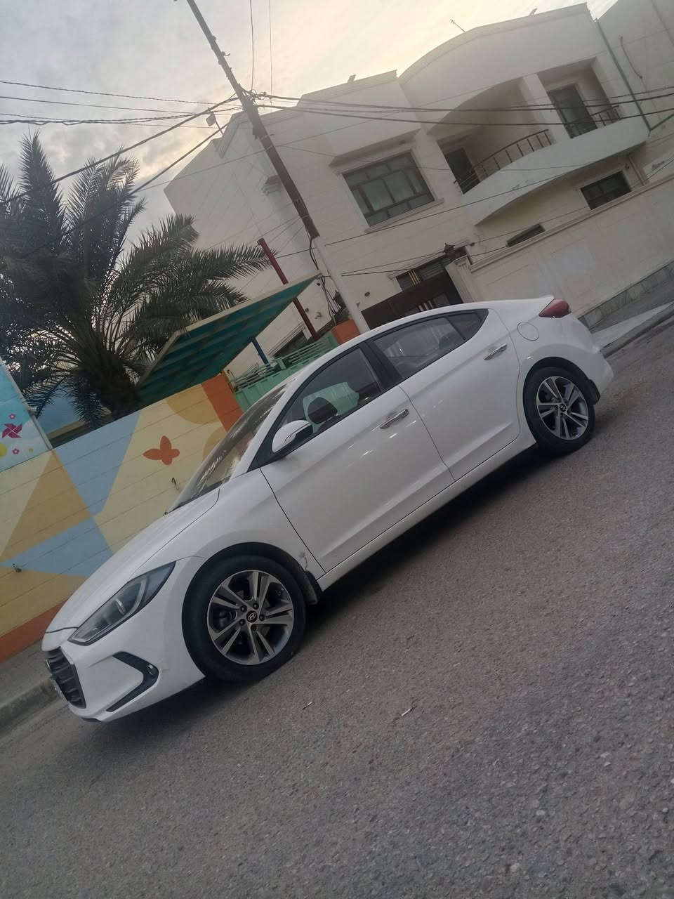 السلام عليكم سياره للبيع النترا موديل 2018 وارد  خليجي كفاله عامه كير مكينه لا تنقص لا تبخير مواصفات فول بصمه شاشه تحكم ستيرن قطعتين تبريد ميري شفط فتحه تخم تاير حداديه تبريد ثلج مكاني كربلاء السعر 143 بيها مجال رقم//***********// الهاتف
