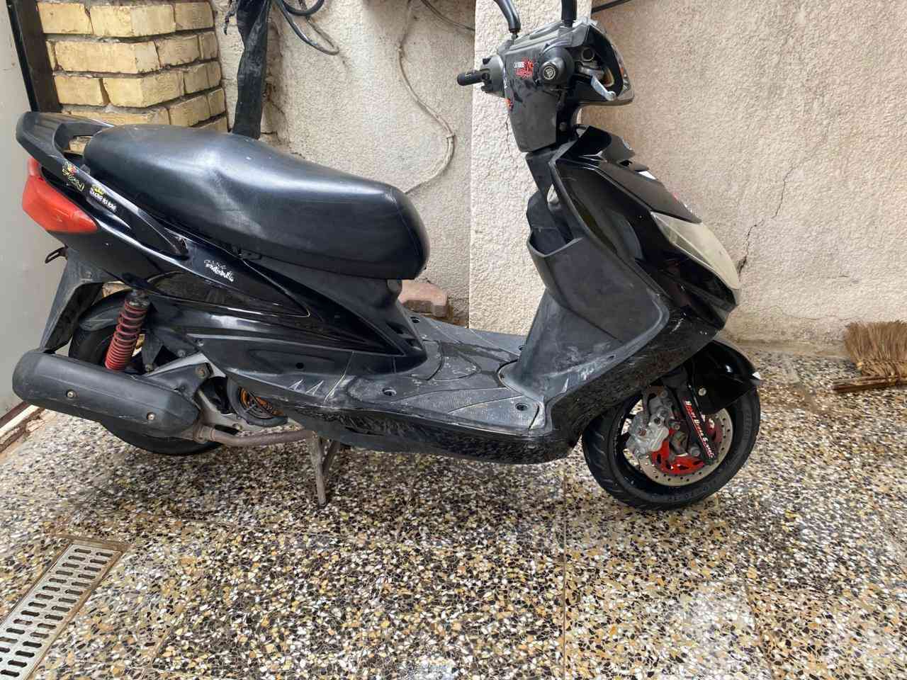 سلام عليكم سكنس نضيفه السعر ٥٥٠ المكان الحسينيه مال راجديه  ***********
