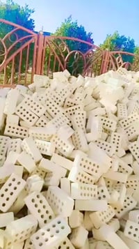 نحن الافضل بأذن الله لأننا صادقون بعملنا ومن يصدق مع الناس ينجح بعملهُ...