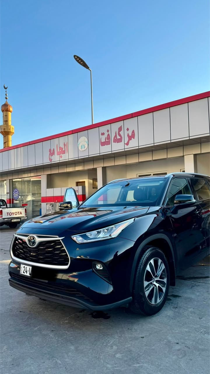 سلام عليكم
تويوتا هایلندر موديل ٢٠٢٢ للبيع 
لون اسود 
سيارة كلين بدون سبغ كفالة عامه زيرو 
موصفات XLe 
سلايد
رادار امامي و خلفي
٧ راكب 
ثلاثة وضعيات قيادة 
بريك كهربائي 
Auto hold 
Speed limit 
٢٠،٠٠٠ کم ماشية 
مکینە ٦ سلندر مرغوب ٣٥٠٠  
دبل اكسلAWD 
دخول ابراهيم خليل
رقم شمالي دهوك 
سيارة بأسمي وتحويل يوم واحد 
سنوية رقم جديده حتى سنة ٢٠٢٨

للاستفسار بالواتساب:
***********
