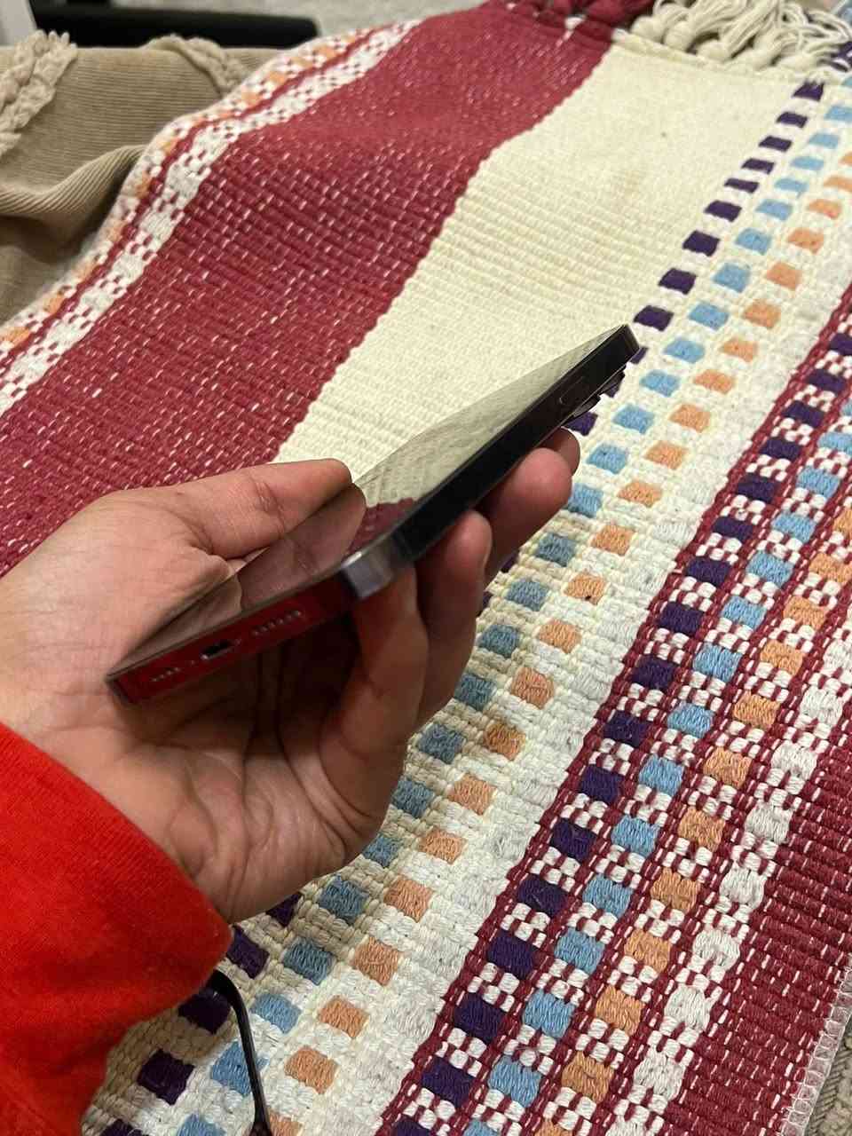 ايفون ١٤ برو ماكس مبدل شاشة اصلية+ بطارية اصلية
شرط الفحص وين متريد 
الجهاز مابي اي مشكلة شغال 100٪ 
السعر 650 الف 
مكاني بغداد حي الجامعة
***********
