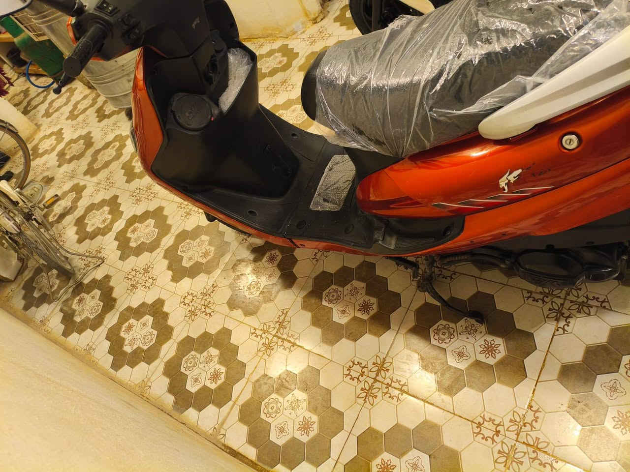 السلام عليكم
للبيع دراجه سايم ابوعيون لون مشمشي مميزموديل 2019 محرك 125مكمرك وكامل صلف هندر كهربائيات كلها شغاله مابي كل نقص السعر700بي مجال مكان دراجه الرمادي الزراعه ***********
