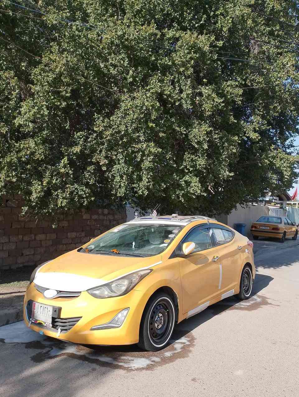 السلام عليكم النترة مديل 2011  فول عده فتحه اشاشه حساسات مري شفط كشنات هيتر  بدون حادث سياره كفاله عامه عده دوسه فقط بدون دواخل سياره بجم كبس حوض جديد سياره وضع شركه خير من الله صدر خلفي امامي جدد تخم تاير خط ابيض داخله جدد مكينه جديده كير تبريد قلج 🥶منضومه شاده جديده مشط ستيرن جديد سياره متعوب عليه خارج داخل رقم بابل مشروع وطني تحويل رقم انكليزي باقي عل ستلام سنويه لل28 سياره تجي وشوف بعينك سياره سعر 93 بيه مجال مكاني بغداد زعفرانيه رقمي ***********
*********** سياره بدون سيبايه 👍🏻
