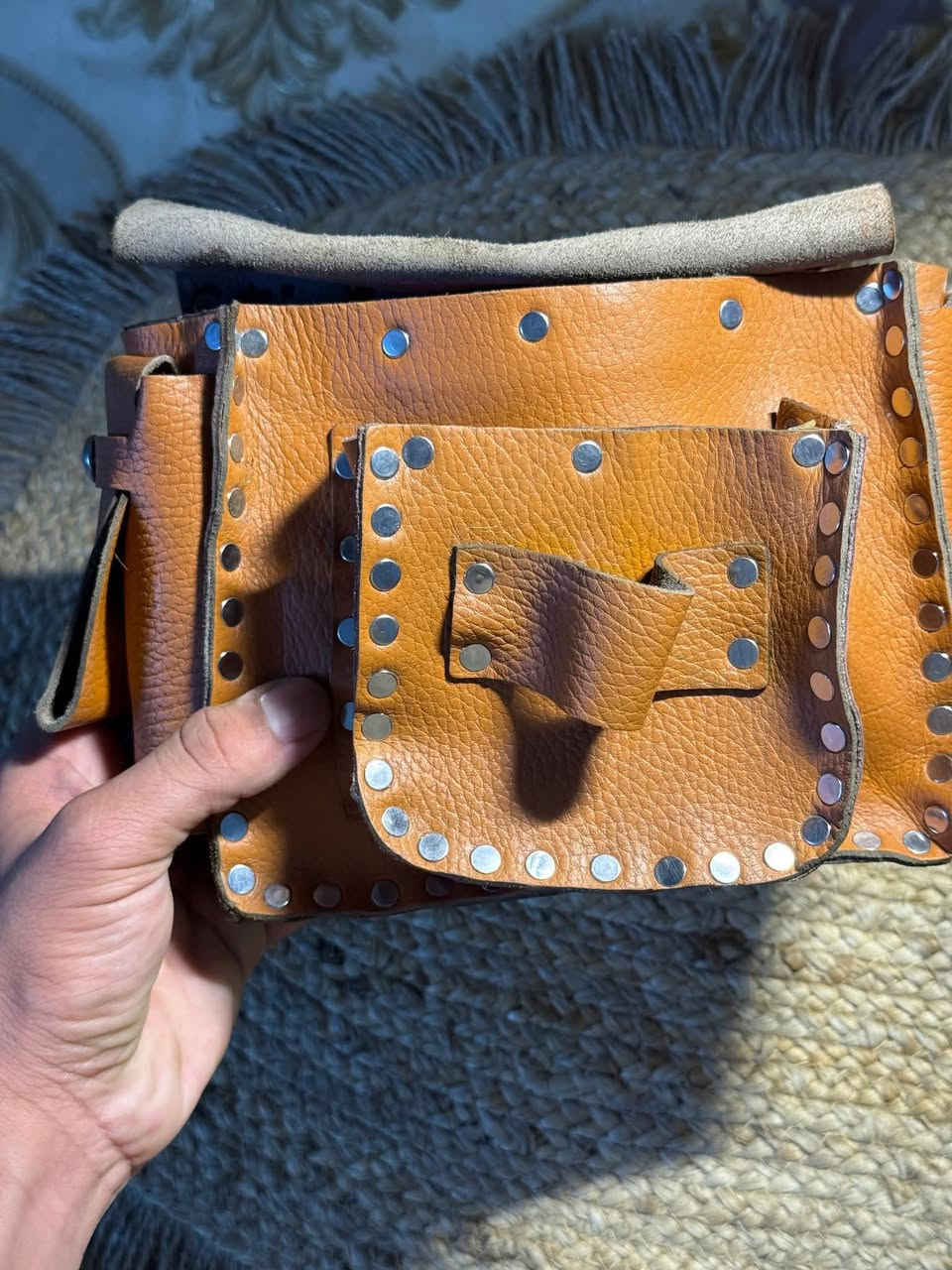 للبيع للبيع. للبيع. 
1 🔨🔨 جواكيج نجاره مصريه اصليه 🔨🔨 
2 🔨🔨 حراجي جلد طبيعي أصلي مصري🔨
3 🔨🔨حزامات جلد طبيعي أصلي مصري 🔨 
🚗🚗🚗🚗 يوجد توصيل كافه محافظات 📞📞📞 ***********
📞📞*********** العراق 🚗🚗🚗🚗🚗🚗 العنوان 🏢🏢 الديوانية الاسكان مجاور المعهد التقني 🏢🏢
