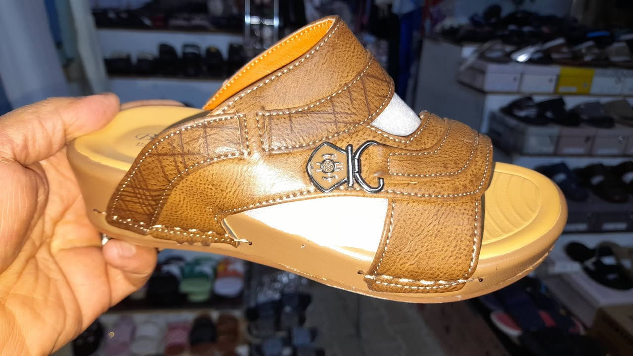 #جديد_وصل_اليوم 
شحاطه #ولادي + #شبابي .... 
#قياس الولادي  31  32  33  34  35  36   
#قياس الشبابي 37  38  39  40  41

أزياء ثائر     ... 
ديوانيه عفك 
عمارة ابو باسم 
#مقابيل مول البصري ... 
#بالقرب من صيدلية الدلال 
...
#رمضان_شهر_الله 
#رمضان_مبارك_عليكم.  
..


**إذا كنت صاحب هذا الإعلان وتريد حذفه لأي سبب، رجاءا أرسل رسالة إلى الدعم الفني**