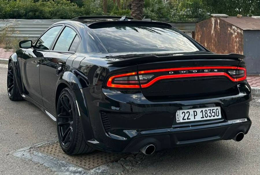 جاجر وايد بدي لاست كول
 موديل 23  فول الفول موصفات
محرك ٦٤٠٠ 
فتحه 
رادار امامي 
داخل كنتارا 
سماعات هارم 
عليه لويات ايبخ ريسنك حمر
مفوله للعين 
ماشيه 39 الف 
دخول جديد صارله 4 اشهر 
مرقم كامل شمالي 
بيه قطعتين صبغ جاملغ + بنيد ضربته خشم 
للبيع مكانه بغداد المنصور  
رقم تلفون ***********
