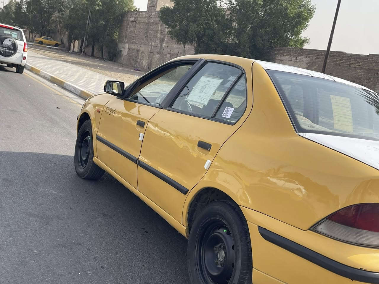 سمند موديل ٢٠١١ جاهزه من كلشي سياره حيل جديده رقم جديد هيه مصفره مكينه وكير مكفولات
تخم تاير جديد حيل حلوه السياره 

*********** مكاني بلديات 

للبيع السعر 34ورقه
