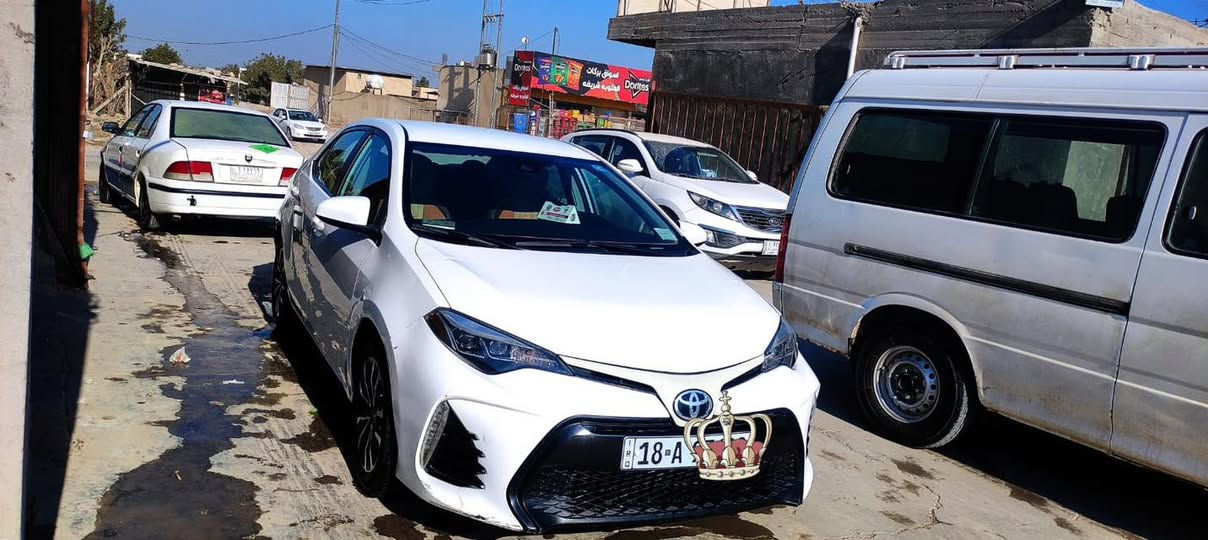 السلام عليكم 
بيع مستعجل سعر مناسب 
كورلا 2018محدثه بجم 2019
بابل باسمي  سياره جاهزه ونضيفه من كير ومحرك وحداديه
تبديل جاملغات الاماميه ولبنيد نفسه مصبوغ
 ماشيه 116ميل وقابل للزياده مواصفات LE 
كامره 390درجه تحكم ستيرن لجهتين مثبت سرعه وتحديد مسار 
محرك 1800
سيارة جديده وربع مال ذب عليها مال بيت كلش نظيفة 
مكاني بابل مركز ***********
