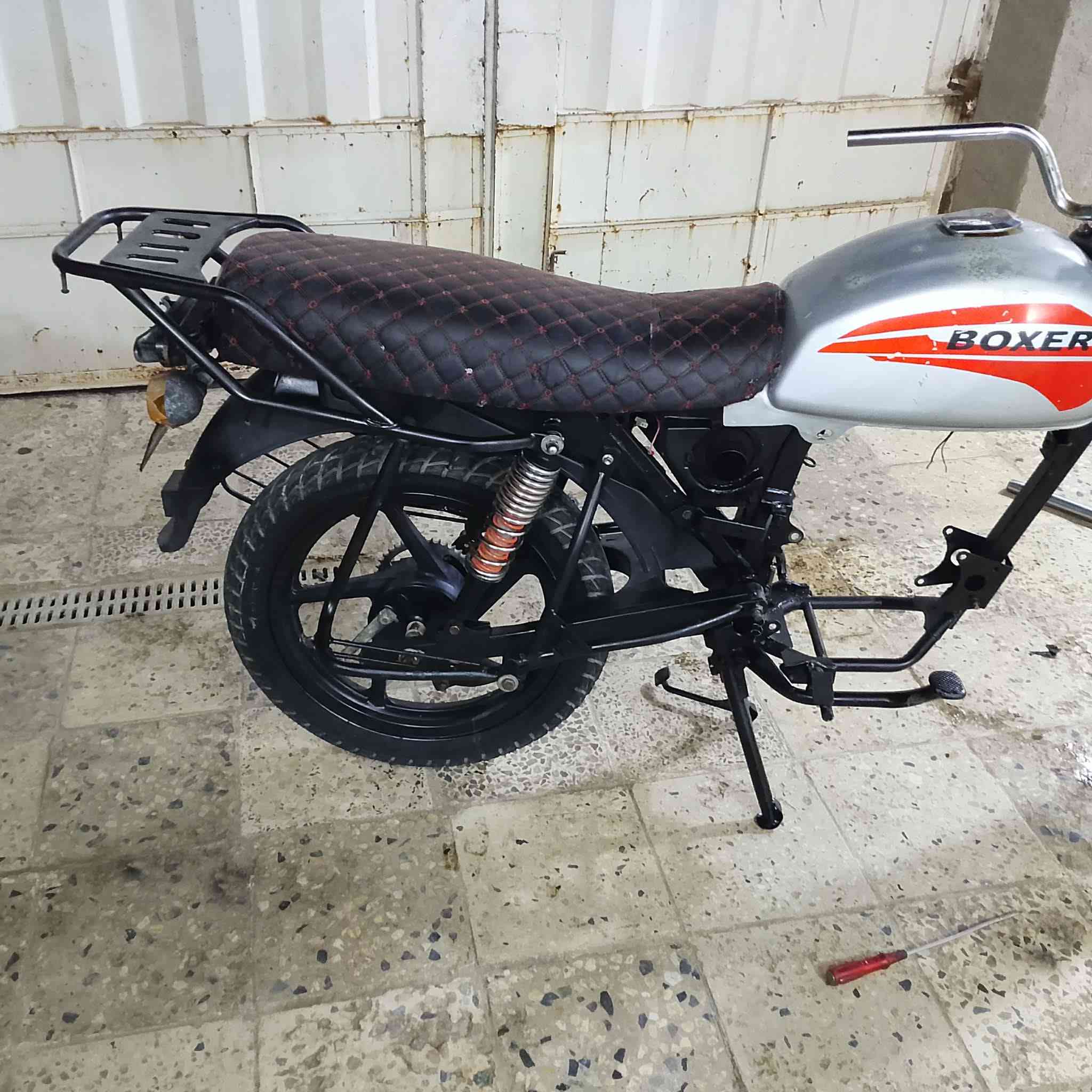 بوكسر للبيع
مديل ٢٠٢١
أوراق اصوليه
***********
