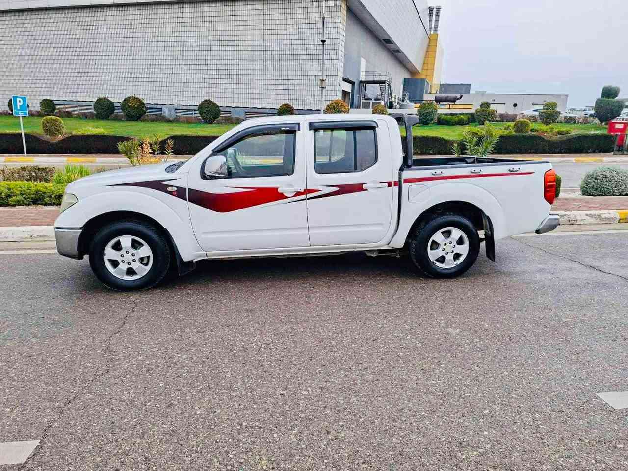 سەرەتا بەناوی خودا ❤️
نیسان نافارا 2012
سعری 79مەعامەلەیەکی زۆر کەم 
سەنەوی تا ٢٠٢٧تازەیە بەناوی خۆمانەوەیە تەحویل خرامە بەناوكردن. بەشەرتت 
گێڕومەكینەی بەشەرت تەقەو ڕەقەی نیە كارەبای گشتگیانی مەزبوتە تەبریدە گەرمی بەشەرت
لەناوو لەدەرەوە بەس ماشەڵای دەوێت دوسەو پەنجا مەسرەفی تیانیە سەیارەكە بەچواردەورا پەڵە پەڵەیەكی كەم بۆیاخی هەیە بێدەعمو لێدراویە بەحیزام دەیفرۆشم تاقەتی سەرئێشەمنیە 
بەس فرۆشتنە قیستو قەرزم نیە لەگەڵ ڕێزمدا 
لەسلێمانیم ژم:*********** Singapore
