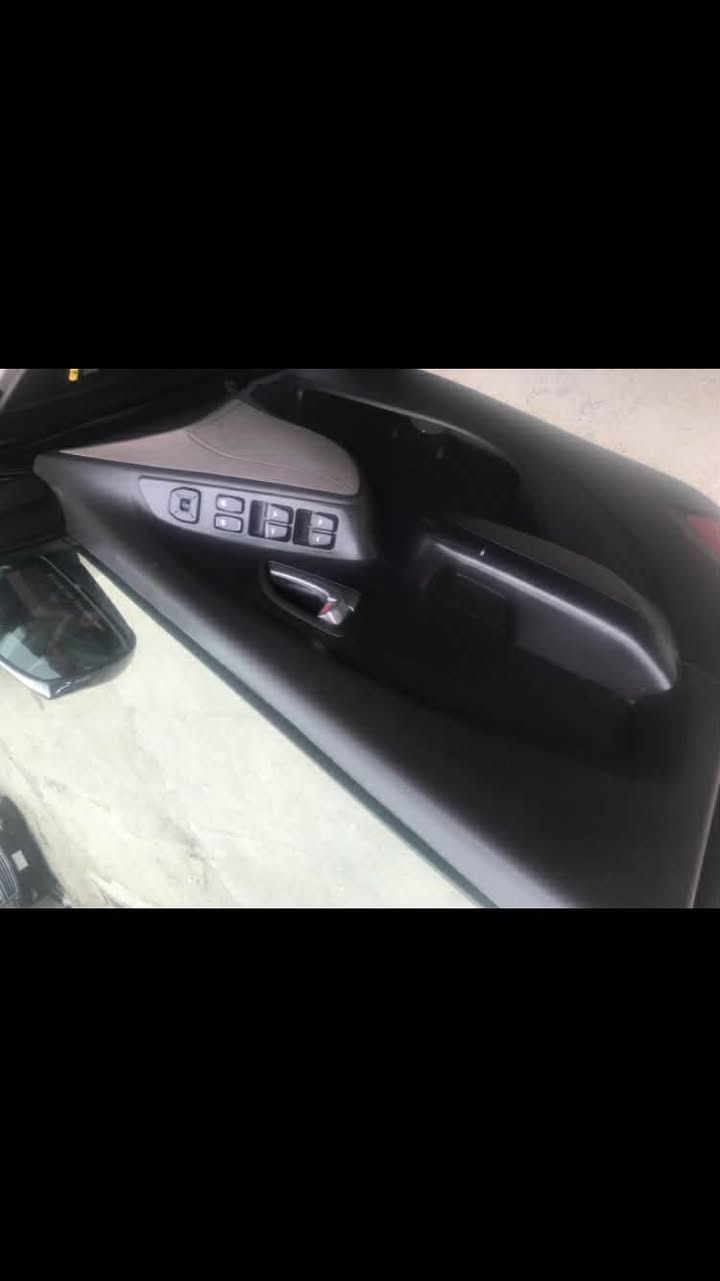 توسان 13امريكي حادث جهه السايق كير مكينه لغد شاصي مكفولات بيها مكانات صبغ السعر 110 مكان بغداد رقم بغداد
***********
