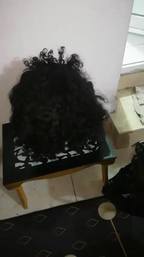 سلام وعليكم عندي باروكات كميه مااعرف لهن واريد ابيعهن ***********
