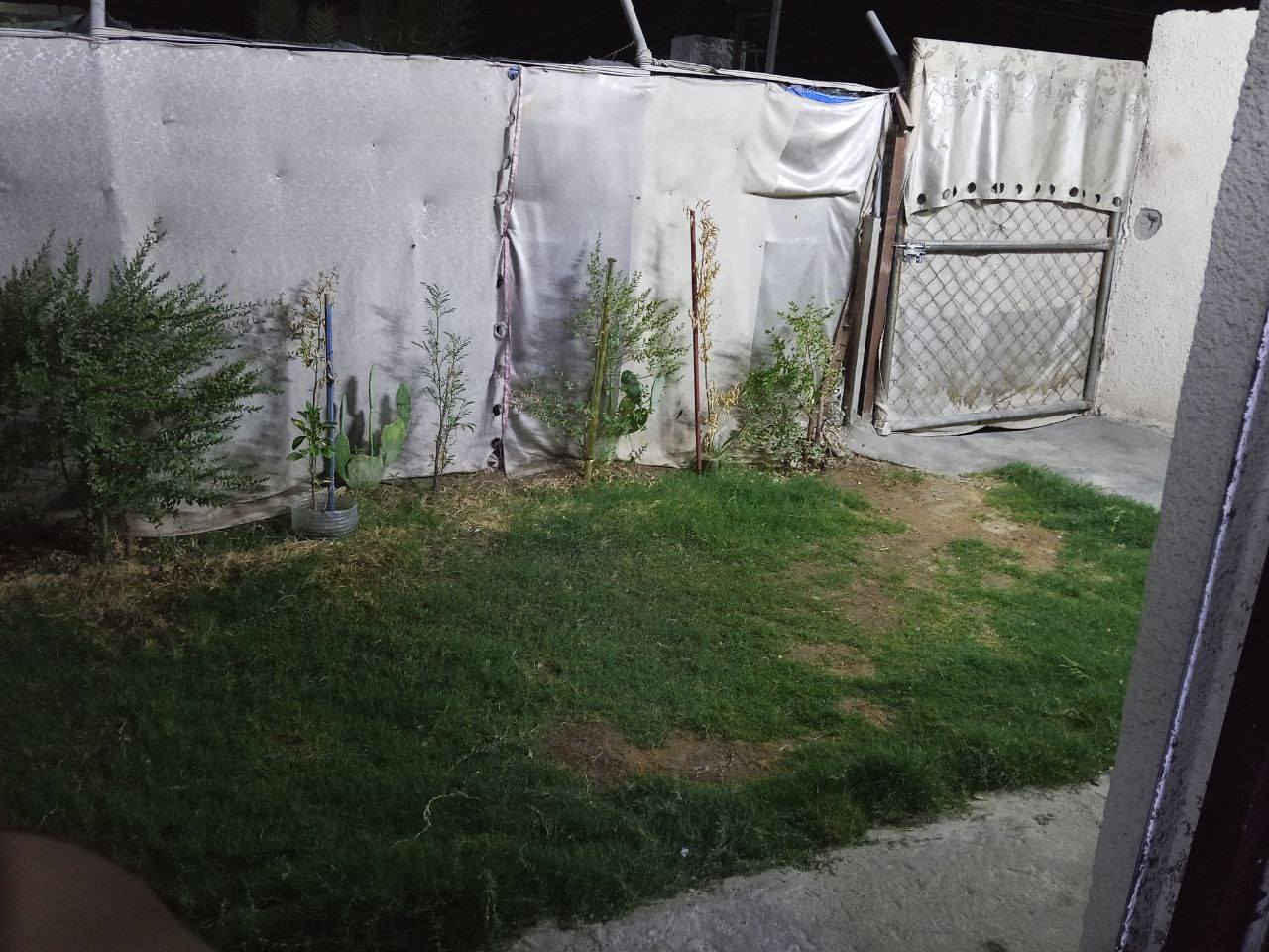 بيت تجاوز للبيع مساحته 100 من غير الحديقه عنوانه بغداد تقاطع درويش ب كفائات السيديه بشارع جنانه بين بنائه جديد السعر 16
***********
