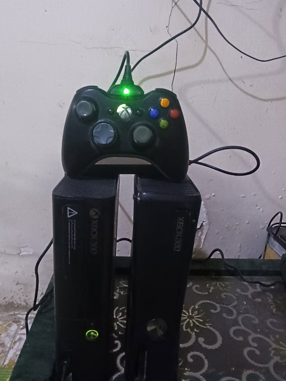 سلام عليكم
اكسبوكس 360 عدد 2 
نوع سوبر سلم مع سلم
السعر ثنينهن 120


**إذا كنت صاحب هذا الإعلان وتريد حذفه لأي سبب، رجاءا أرسل رسالة إلى الدعم الفني**