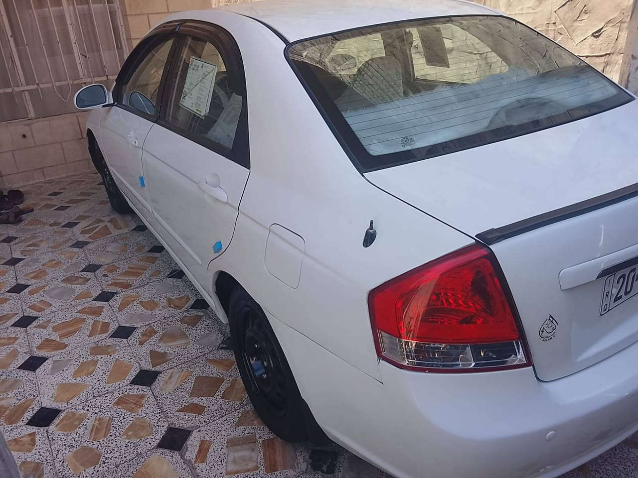 للبيع كيا سبكترا موديل 2009 رقم ديالى انكليزي 2028 وارد امريكي محرك 2000 كير وتبريد وصدر وتخم تأير كله مكفول ضرر جاملغ خلفي اليمنى مصلح وبيها مكانات رش ليبل واحد رقم *********** العنوان ديالى بعقوبة التحرير
