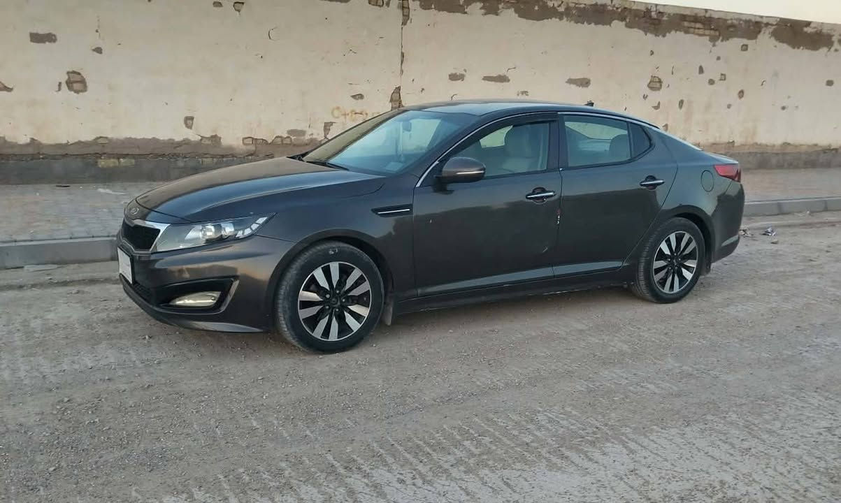 السلام عليكم اوبتما موديل 2013 وارد امريكي محرك 2400 حادثها جاملغ وباب بيها مكانات صبغ ابيع احزام مكينه مفتوحه تبريد تدفئه صدر امامي خلفي رقم واسط مشروع وطني مكان السيارة كوت الدجيلي السعر 95 الرقم ***********
