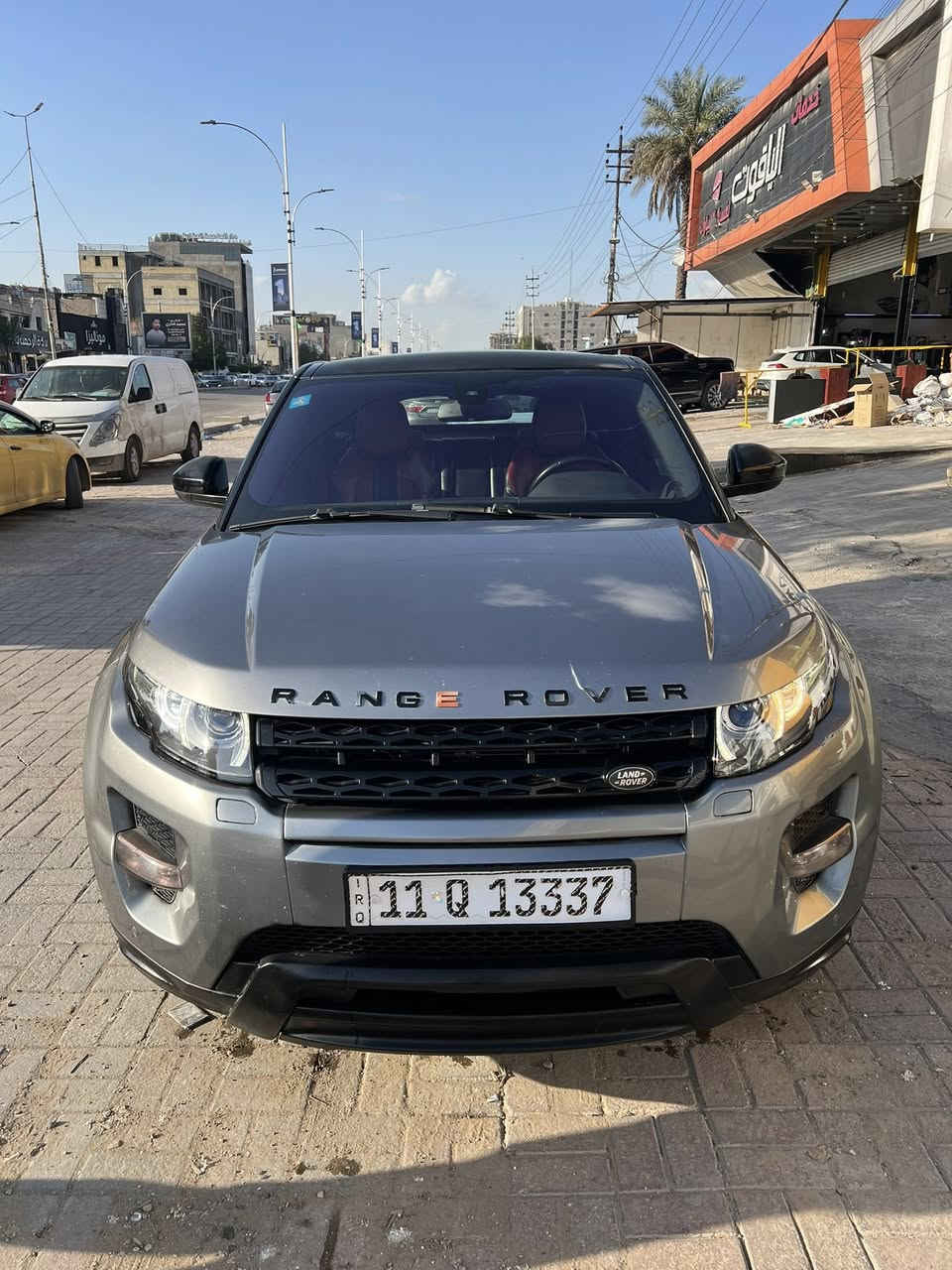 رانج روفر ايفوك 14 خليجي ماشية 84 بيهه 5قطع بدون حادث   بيع او مراوس 
***********
