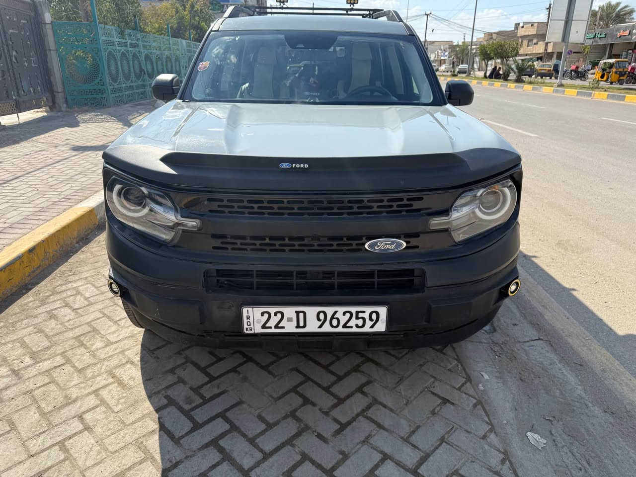 السلام عليكم

فورد برنكو سبورت ٢٢

محرك1.5 توربو

سلندرv3( ٦ نوزل)

كير 8 نمر 

دفع رباعي دبل اكسل 

فئة big bend

تبريد قطعتين ثلج

تدفئة

حساسات خلفية 

كاميرا خلفية 

رمز الباب من فورد 

خمس مودات قيادة goat 🐐

شاشة ابل كاربلاي

حساسات مري ومسار وستيرن 

جنطة كبيرة 

اوتو ستوب + اوتو هولد 

سايد بريك دكمة 

كير ماوس 

بدون صبغ فقط حادث بل مازادت إلاماميه وراديتر  رقم *********** بغداد الغزاليه 
رقم أربيل صاحبه بسمه عربي بغداد, العراق
