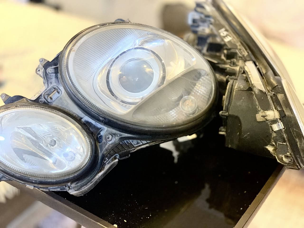 تحية طيبة لأحبتي الكرام 
متوفر مازدات لايت زنون بلادي مارسيدس ٢١١ موديل ٢٠٠٧ نظيف جدا ابو المحولة لمن يرغب بالشراء 
الاتصال برقم 
واتساب ومباشر 

‭+٩٦٤ ٧٧٦ ٦٨٦ ٩٣٣١‬
