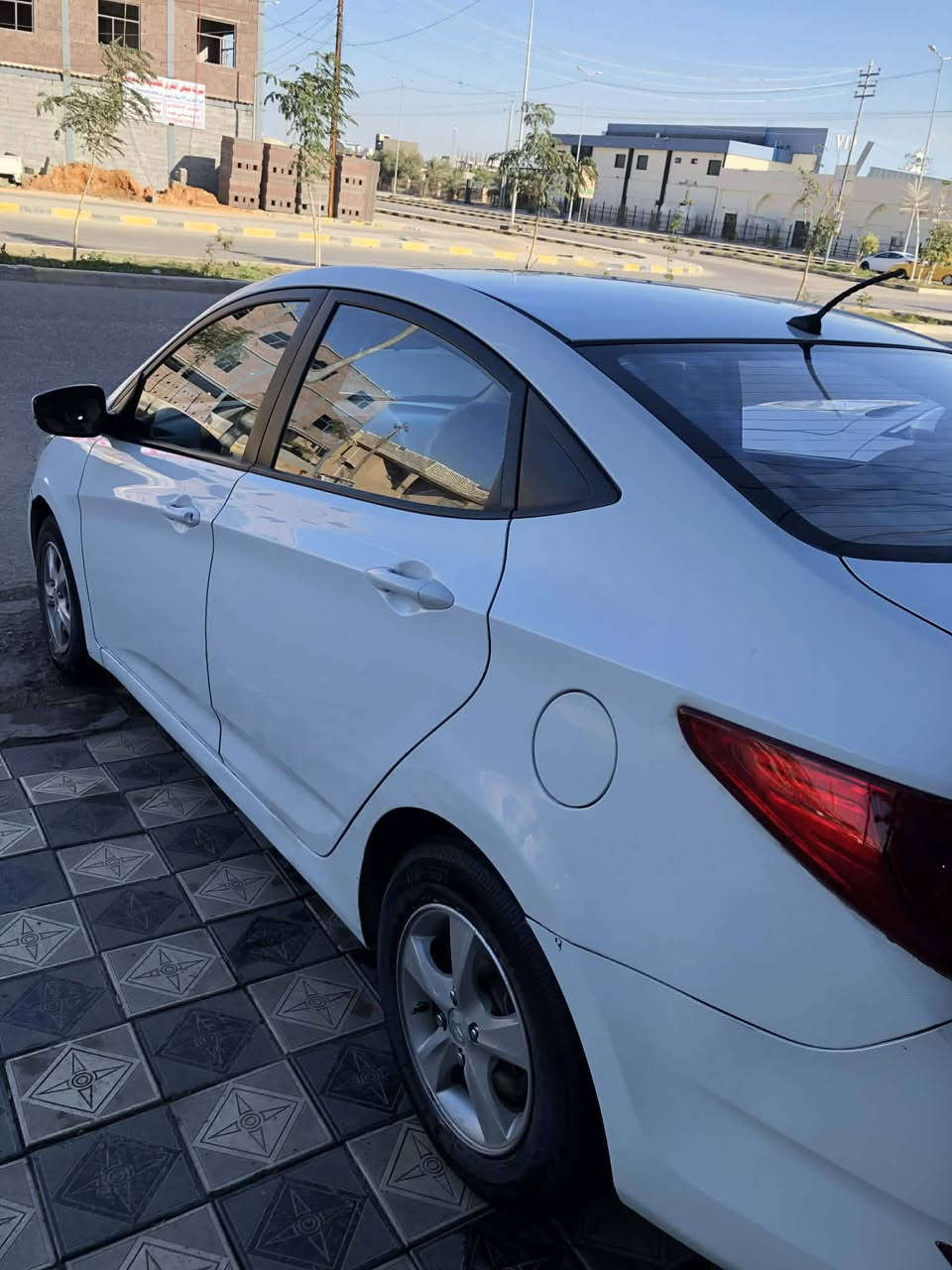 اكسنت موديل 2016
بيها باردات وبيها شوية صبغ 
كير ومكينه مكفولات
ماشية 155
المكان النجف *********** السعر 95 وبيه مجال #
