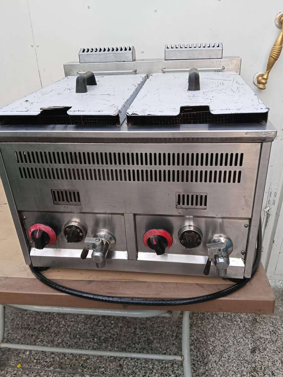 قلايه حوضين غازيه 6 مدافع وجداحاتها وحساساتها شغالات
سعرها ب375
بغداد الاعظمية 
***********

