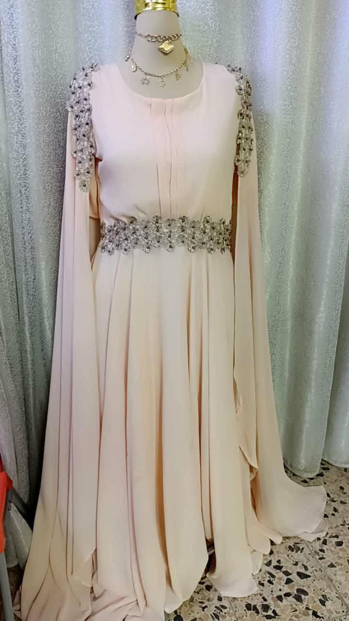 فساتين يلبسن وزن ٦٠ و ٧٠ كيلو سعر السمائي ٥ الاف والاحمر ٥ الاف والتفاحي  سعره ١٠ الاف العنوان بغداد حي التراث يم البياع


**إذا كنت صاحب هذا الإعلان وتريد حذفه لأي سبب، رجاءا أرسل رسالة إلى الدعم الفني**