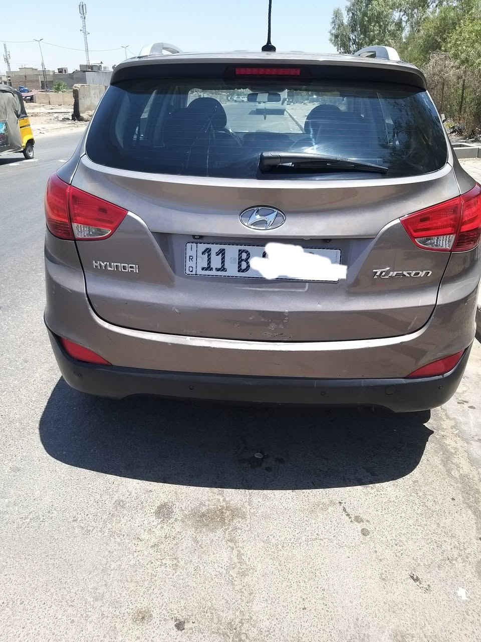 السلام عليكم
سيارة توسان للبيع
موديل 2011
لون رمادي
امريكي
داخل جلد اسود
محرك 2400
تحكم ستيرن جهتين
رقم بغداد
السعر 122 ورقة
تلفون  ***********
المكان بغداد
