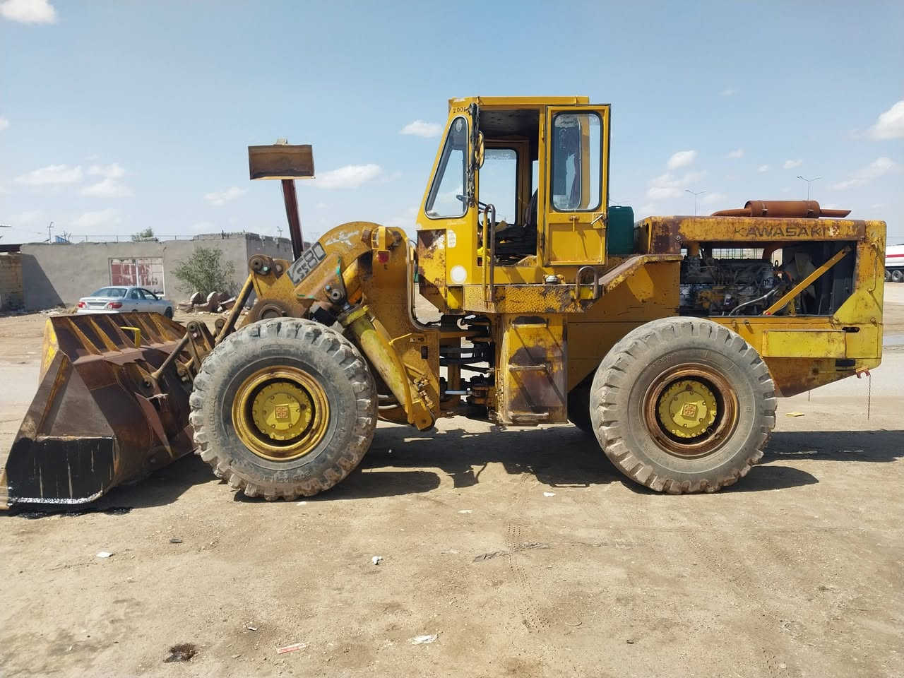 السلام عليكم،  شفل كاوسكي ٨٠ موديل ٧٩ للبيع كله بلادي رقم انبار، المكان الرمادي ، ***********
