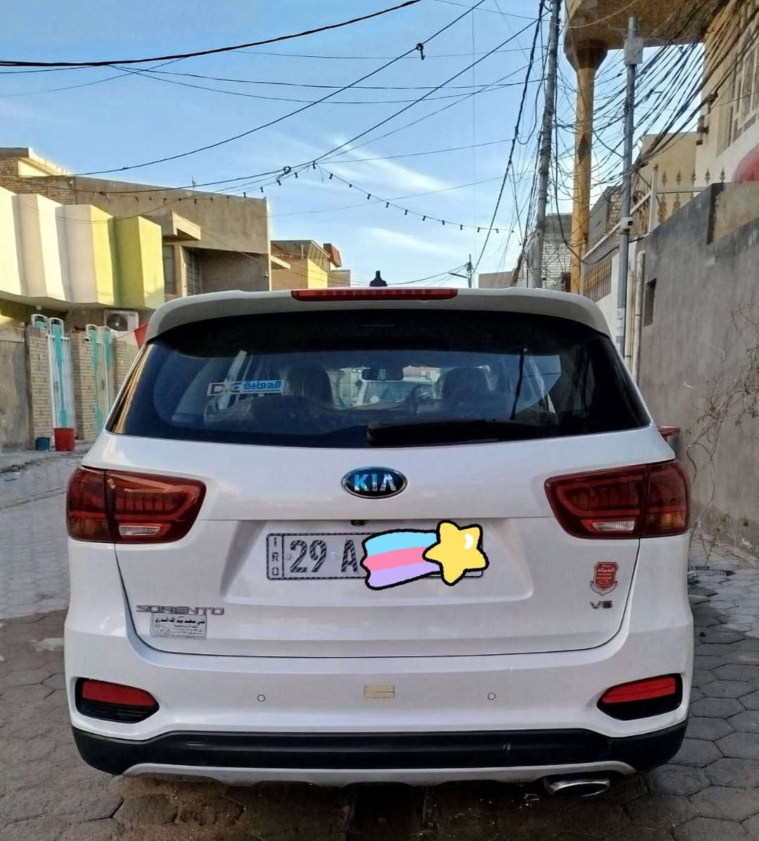 سلام عليكم
كيا سورنتو ٢٠١٨ شكل ٢٠٢٠ خليجي مكفوله عده بارد بالجاملغ الخلفي يم قبق البانزين والباب ورصعات بالباب والبنيد رقم واسط انكليزي
بسمي تحويل مباشر 
ماشية ( ١٥١ ) ألف كيلو
السعر ( ٢١٥ ) وبيها مجال
المواصفات 
--------------
- محرك ٦ سلندر ... ٧ راكب
- بصمة تشغيل  +  بصمة ابواب
- تبريد ٣ قطع
سايد بريك بالرجل
جنطه كهرباء
- اشارة مرأة جانبية + مري شفط
- نظام ترحيب
- حساسات امامية وخلفية
- كامرة خلفية دوارة
- كراسي امامية كهرباء 
-  الكراسي مخمل
- ثلاث انظمة قيادة( comfortable) + (Eco) + ( sport)
- ويل كب كروم بلادي ١٩ 
باقي المواصفات معروفة
مكان السيارة النجف 
للاتصال ***********
