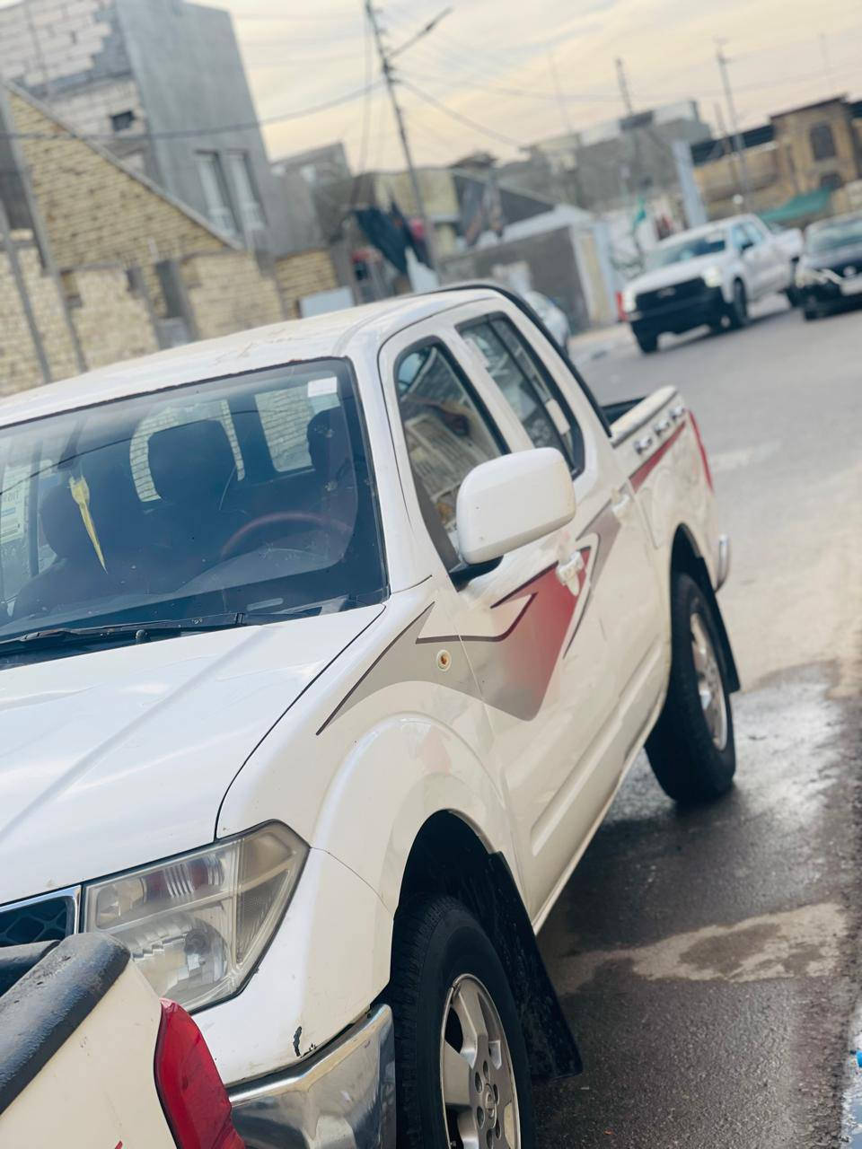 اسلام عليكم نيفاره موديل 14 سياره جديده تخم تاير مكينه  جديده سياره جاهزه من كلشي العنوان بصره رقم الهاتف***********
