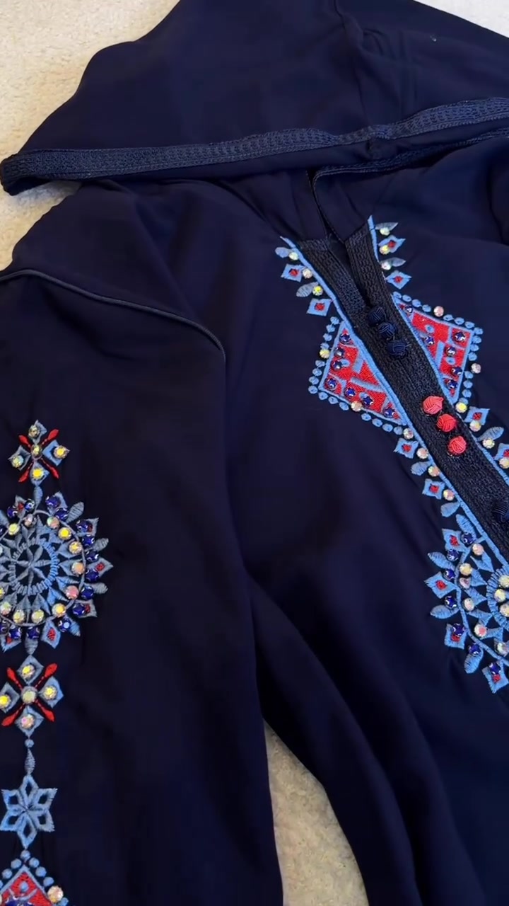 السعر18 الف💐✨

القياسات (L. Xl .2x. 3x )

للحجز و الاستفسار التواصل على الأرقام واتس اب 

***********
***********
***********
***********

توصيل بغداد  5000
توصيل محافظات  5000
