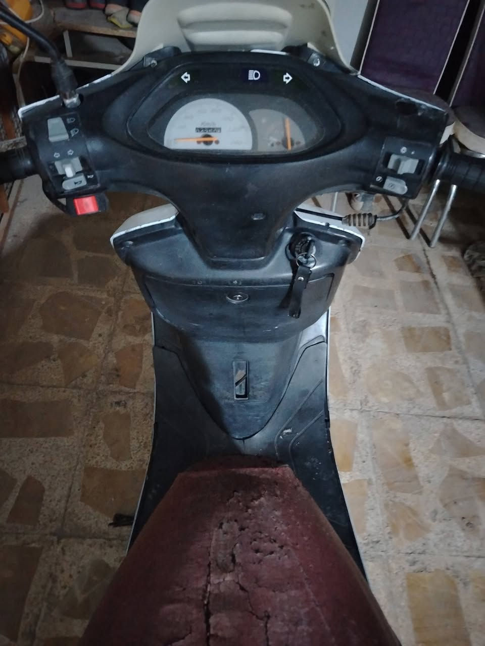 دراجة فراشة فحل دسك للبيع
كهربائياتها شغاله
الايت شغال عالي ناصي
الاشاير شغالات +دبل اشاره
السلف شغال نكرة
المكينة ما مفتوحة هندر واحد والسلف نكرة
بـ 430 الف
مكاني حلة حي المهندسين
تواصل ماسنجر فقط


**إذا كنت صاحب هذا الإعلان وتريد حذفه لأي سبب، رجاءا أرسل رسالة إلى الدعم الفني**