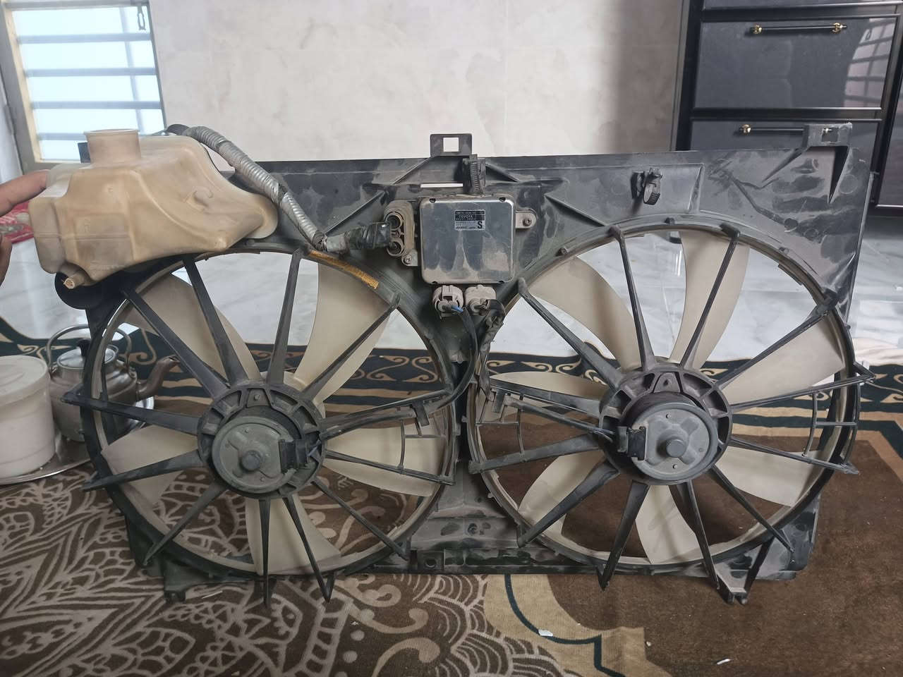 سلام عليكم للبيع مروحه تبريد ام ثنيم السعر 50الف مكان نجف الاشرف رقم التصال ***********
